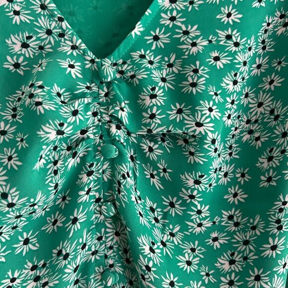 Maison Cinqcent Elegant Green Floral Women's Blouse M - Picture 4 of 13